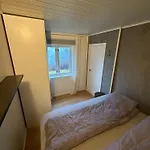 بيت للعطل Charming Sea View برغن